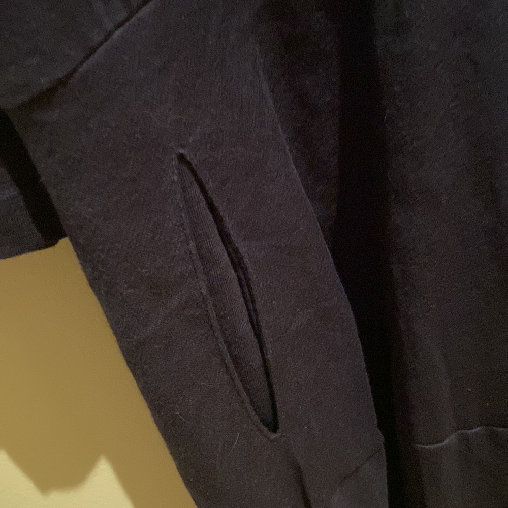Dress - Picture 2 of 6